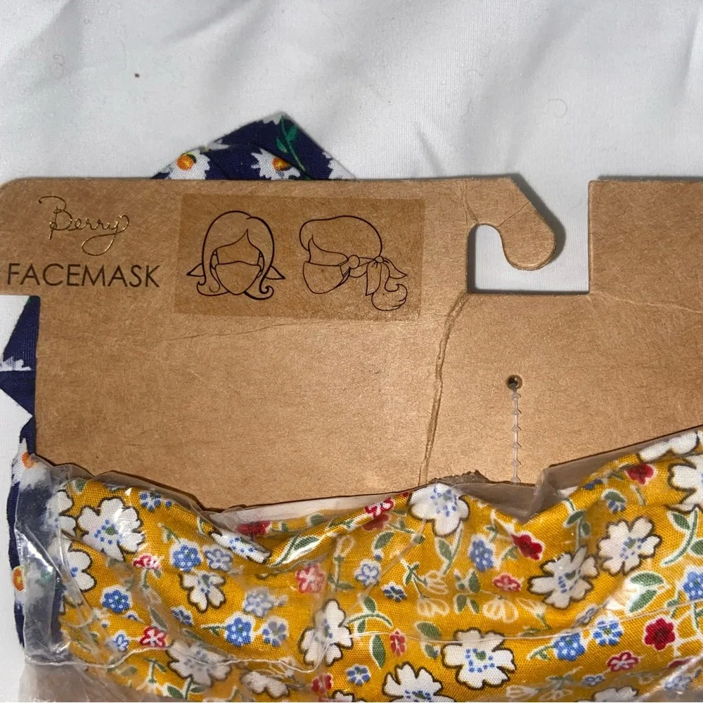 2 Pack Nordstrom Face Mask Berry Check and Floral Covid Allergy Germs NEW *